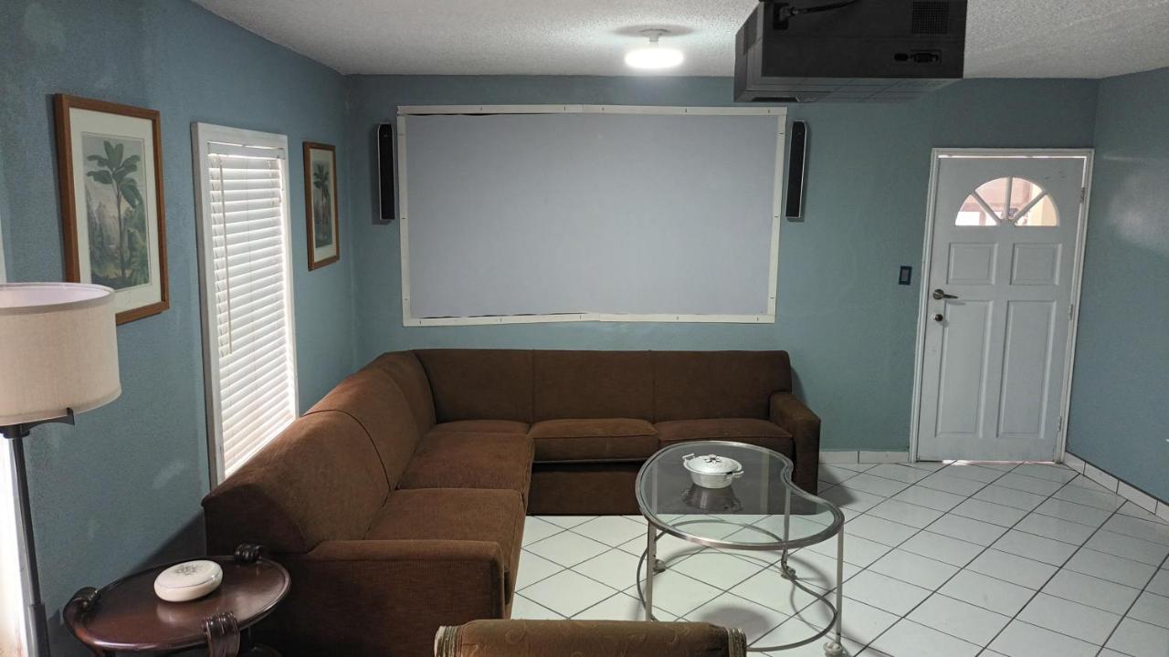 Presidential Suite Tijuana Exterior photo
